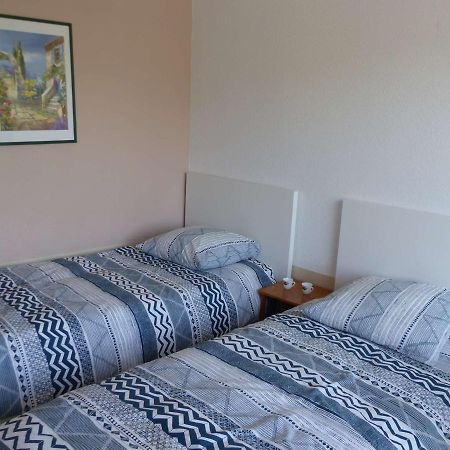 Studio Cosy Avec Tv Et Cuisine Equipee, Bord De Mer Le Lavandou - Fr-1-308-34 Zewnętrze zdjęcie