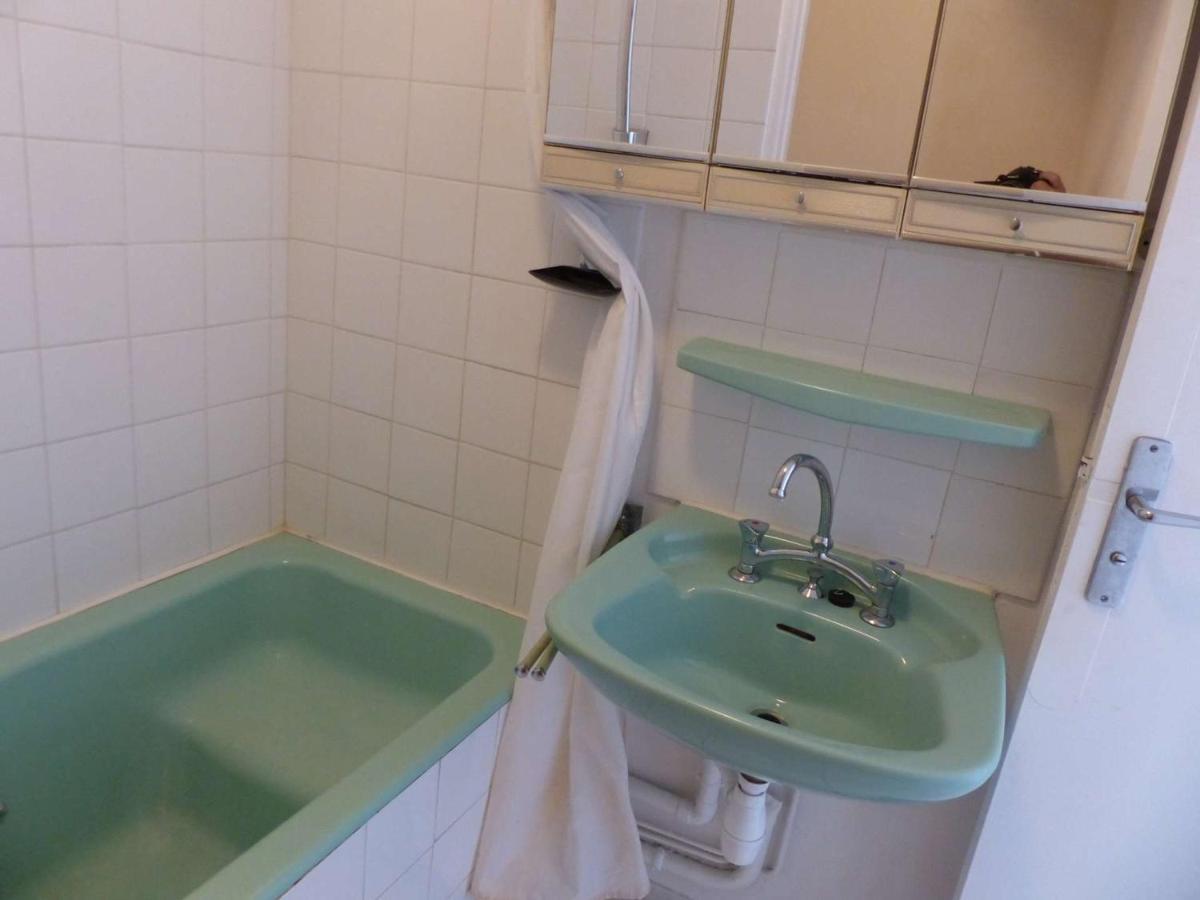 Studio Cosy Avec Tv Et Cuisine Equipee, Bord De Mer Le Lavandou - Fr-1-308-34 Zewnętrze zdjęcie